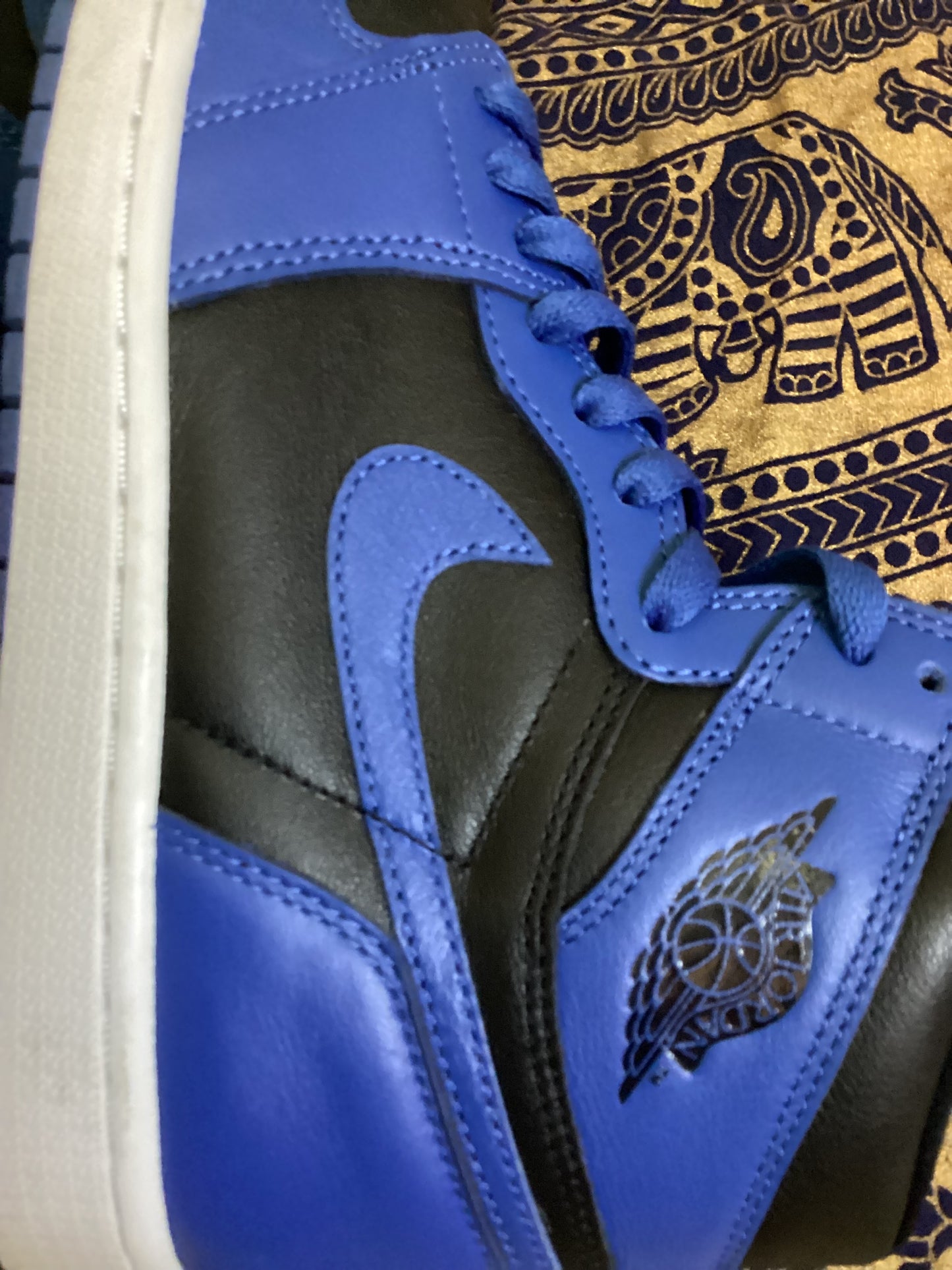 Air Jordan 1 Retro High OG ‘Royal’ | Size 8.5 | Lightly Worn