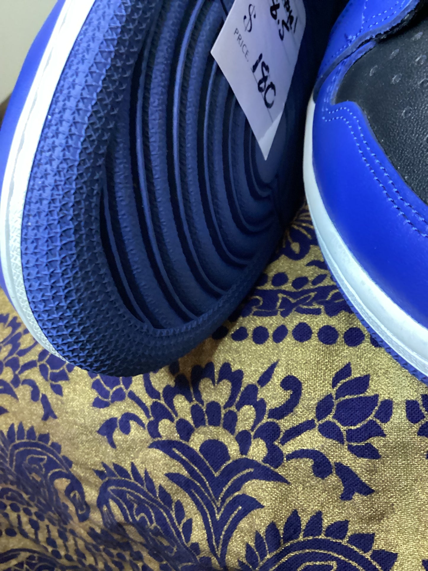 Air Jordan 1 Retro High OG ‘Royal’ | Size 8.5 | Lightly Worn