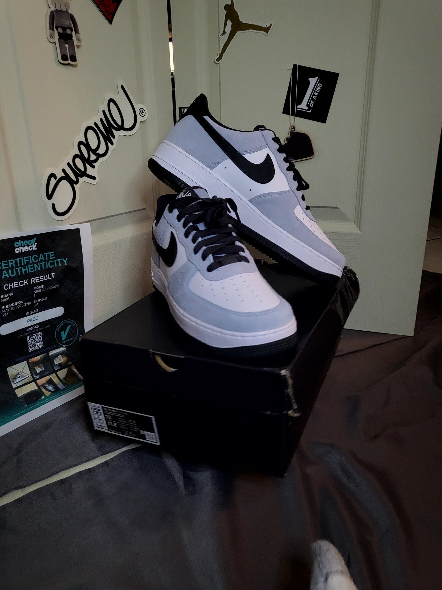 Nike Air Force 1 ’07 LV8 “Light Armory Blue/Anthracite” – Men’s Size 11.5 – Brand New (Damaged Box) 🧊🖤