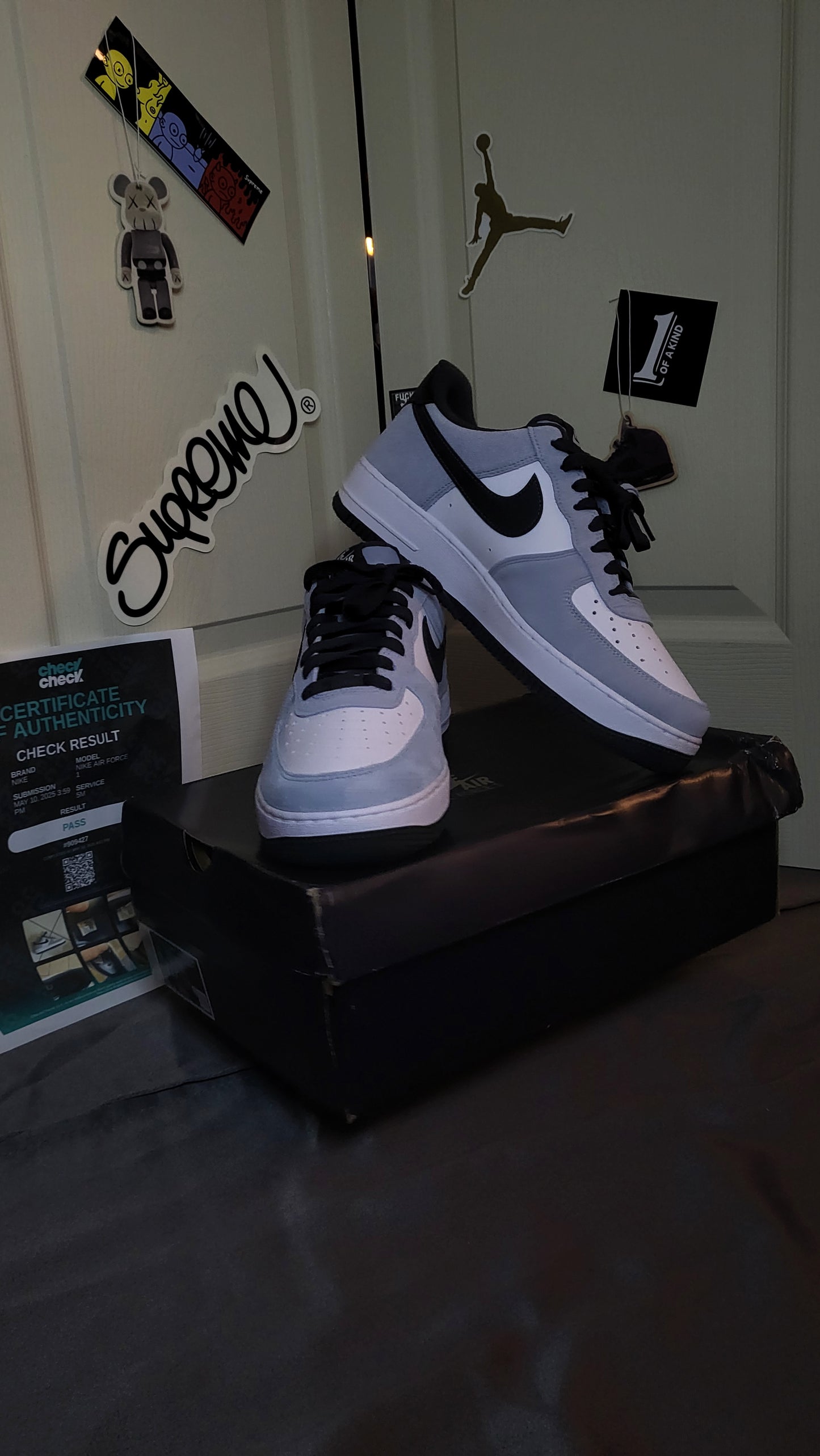Nike Air Force 1 ’07 LV8 “Light Armory Blue/Anthracite” – Men’s Size 11.5 – Brand New (Damaged Box) 🧊🖤