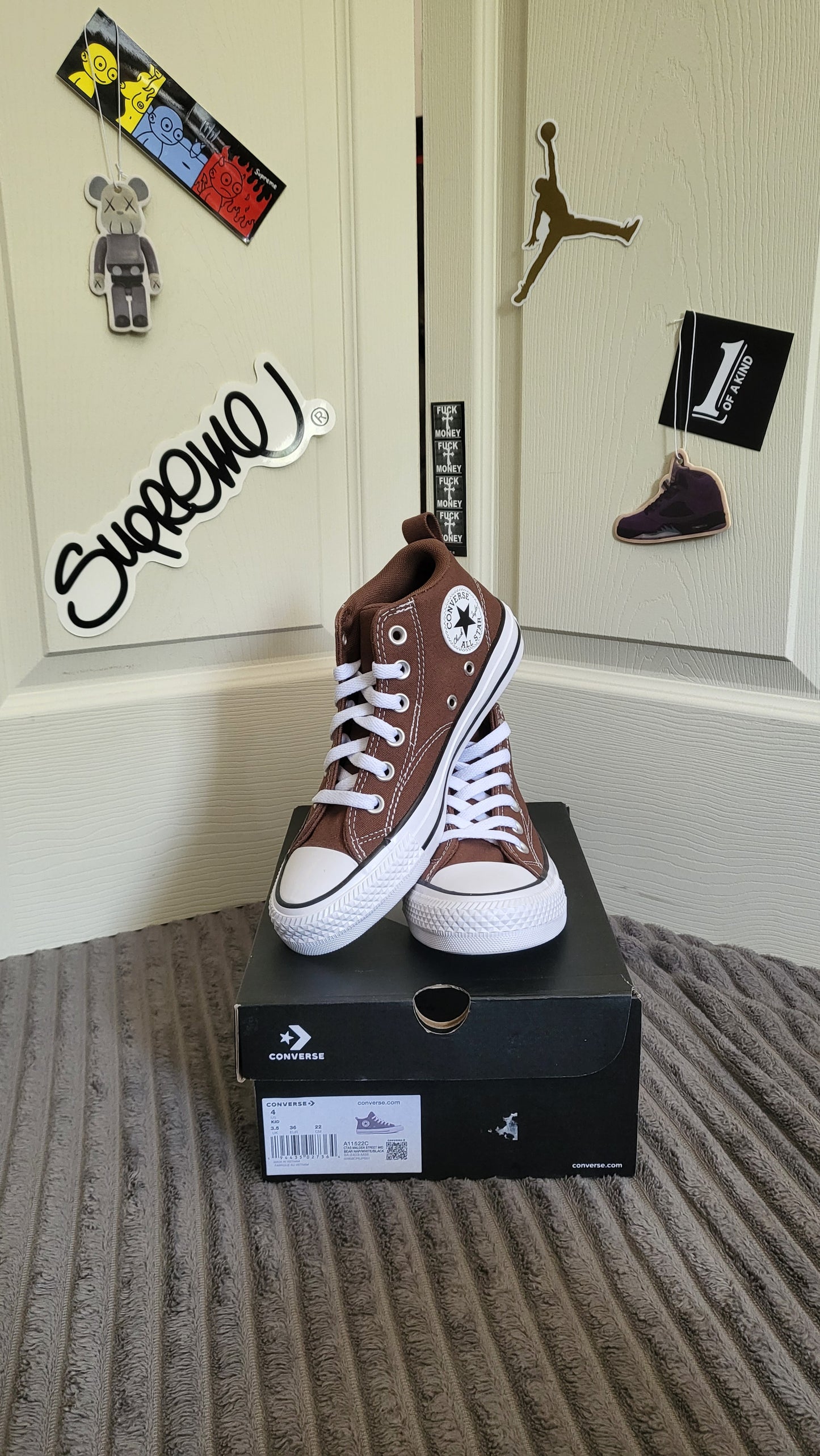 Converse CTAS Malden Street Mid “Bear Nap” - Kid’s Size 4 - Brand New