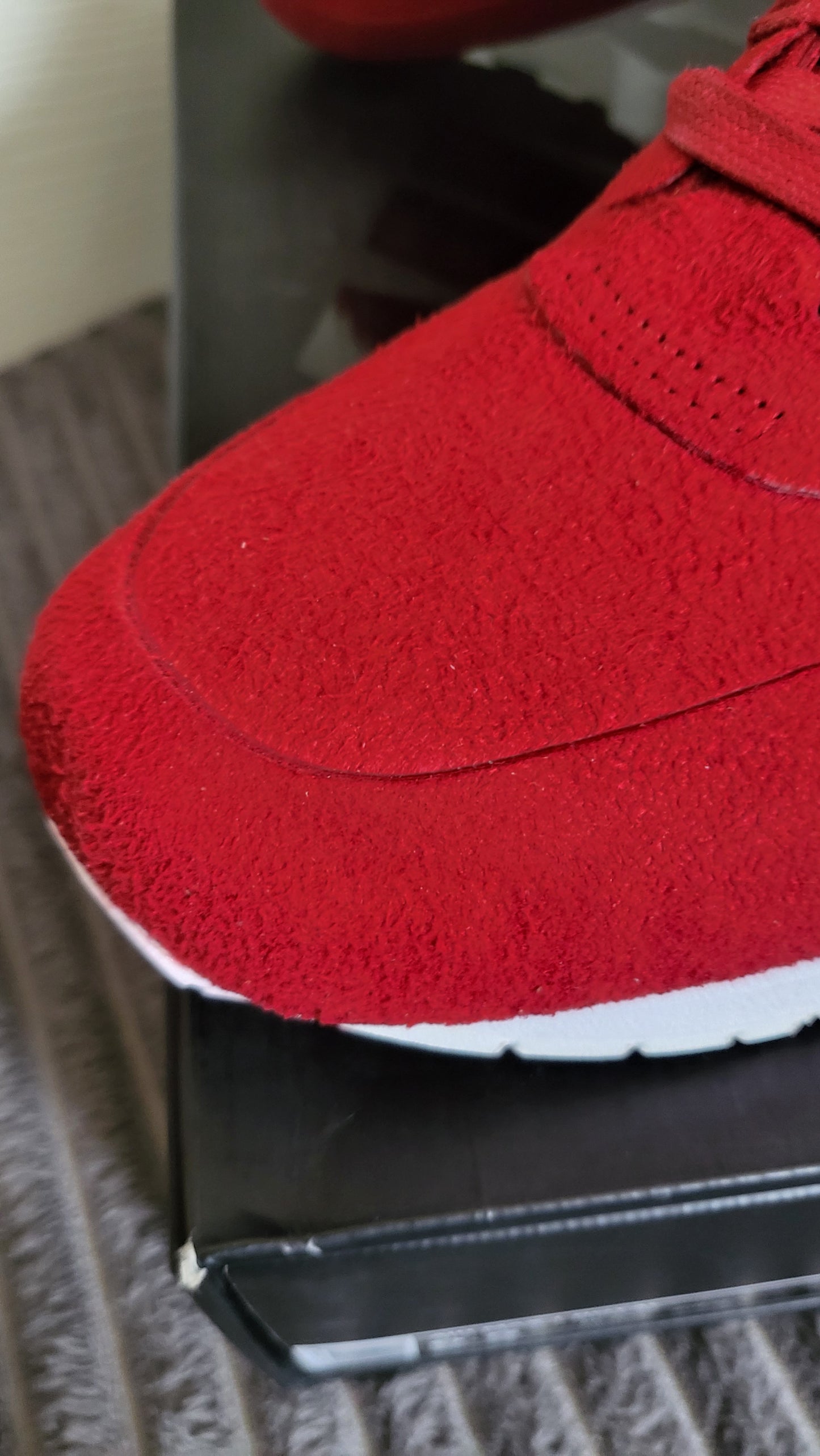 🔥 Nike Air Max 1 Royal “Gym Red/Summit White” – Size 9.5 – Premium Suede 🔥