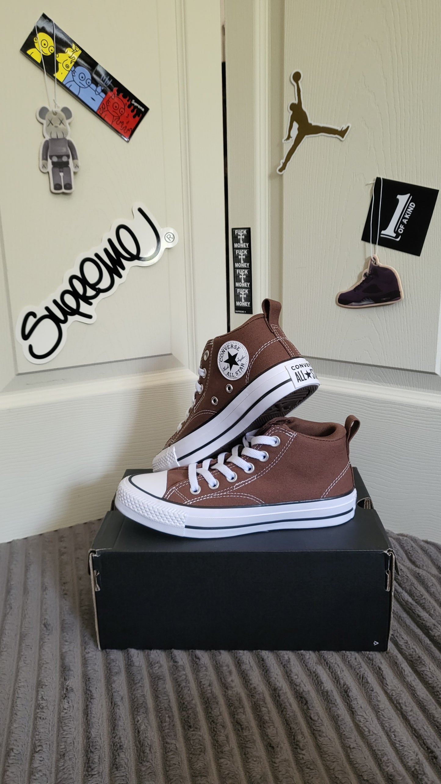 Converse CTAS Malden Street Mid “Bear Nap” - Kid’s Size 4 - Brand New