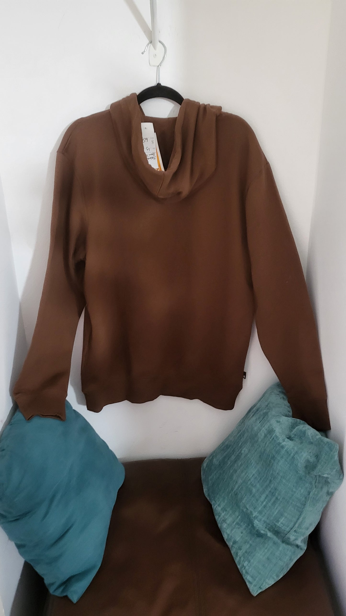 Timberland Logo Patch Pullover Hoodie – Chestnut Brown – Size L – New With Tags