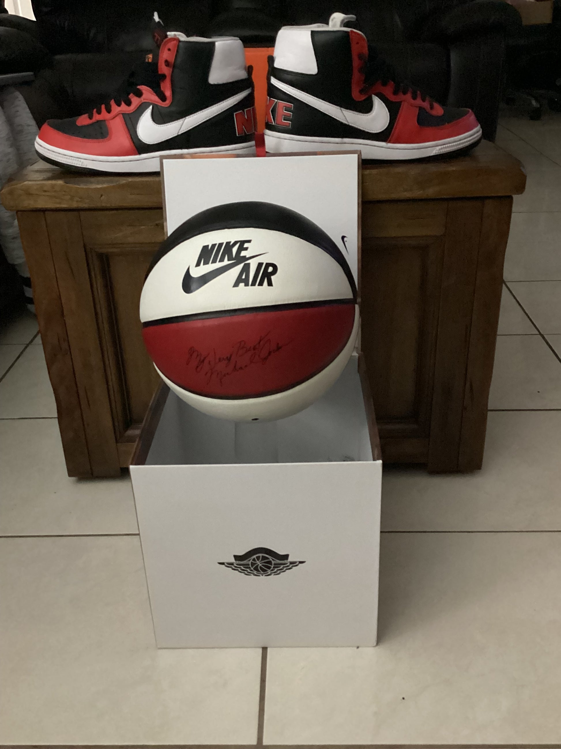 Nike Jordan Heritage Basketball – Red White Black – Special Edition Collectible in Display Box - Michael - 23 - Jordans