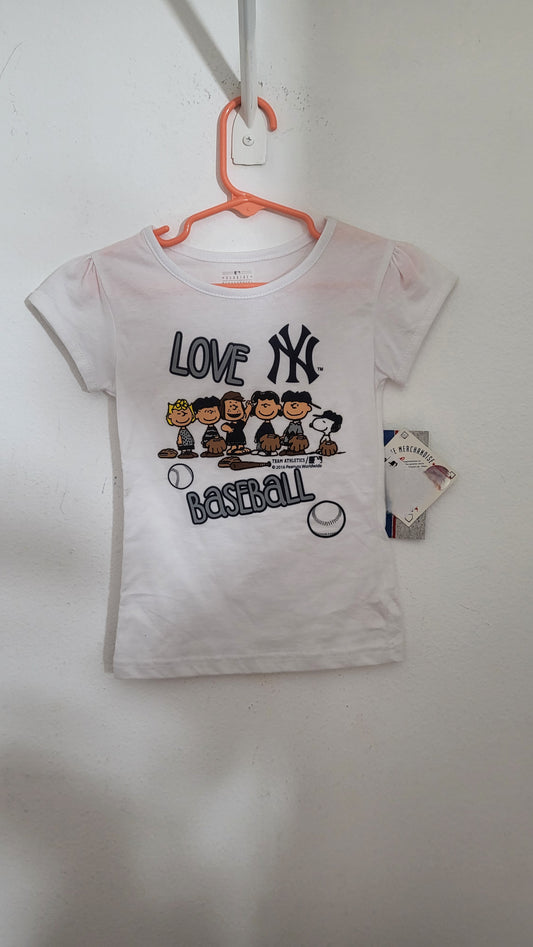Front of white Peanuts x MLB Yankees toddler t-shirt with Charlie Brown and Snoopy graphic and ‘Love Baseball’ text